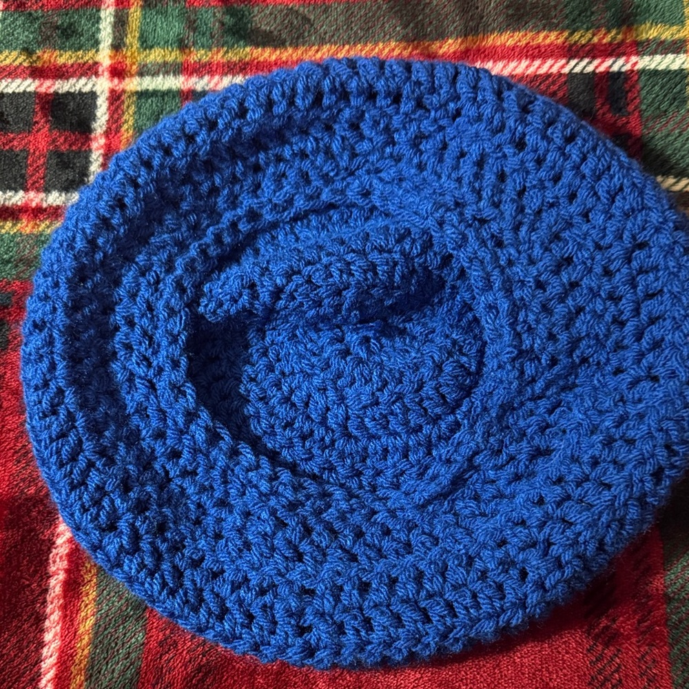 "HANDMADE!" Royal Blue Adult Knit Crochet Beret Hat - Picture 2 of 4